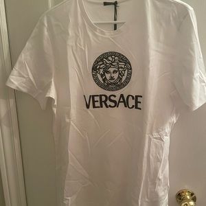 100% authentic Versace Medusa Head T shirt. Brand new with tags.